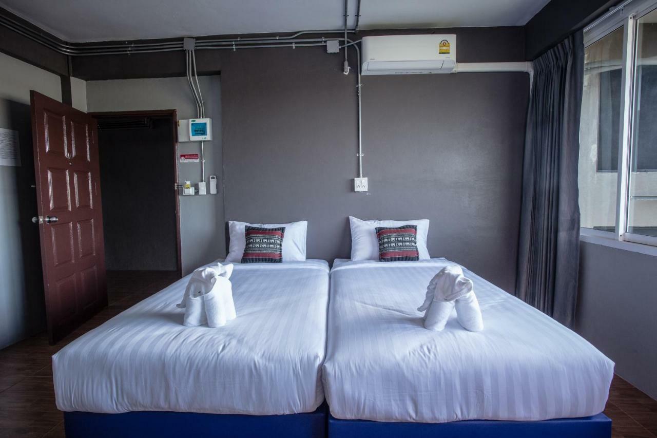 Baan Chang Hotel&Coffee House Tak Bagian luar foto