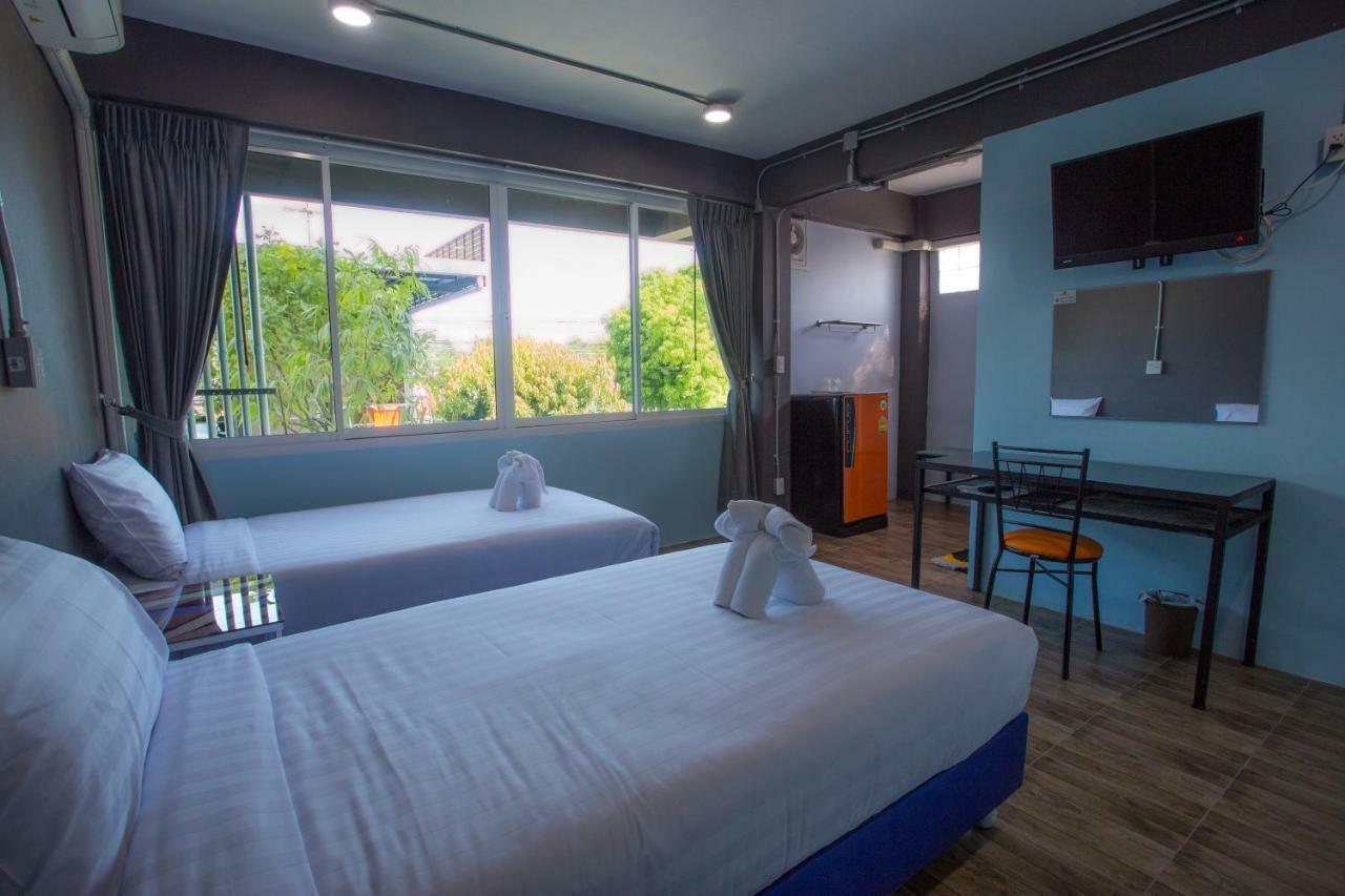 Baan Chang Hotel&Coffee House Tak Bagian luar foto