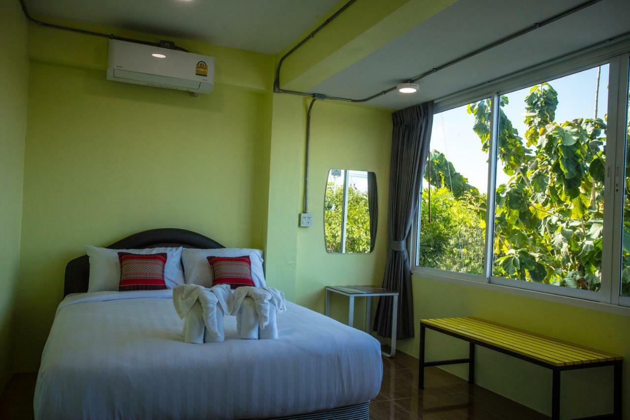 Baan Chang Hotel&Coffee House Tak Bagian luar foto