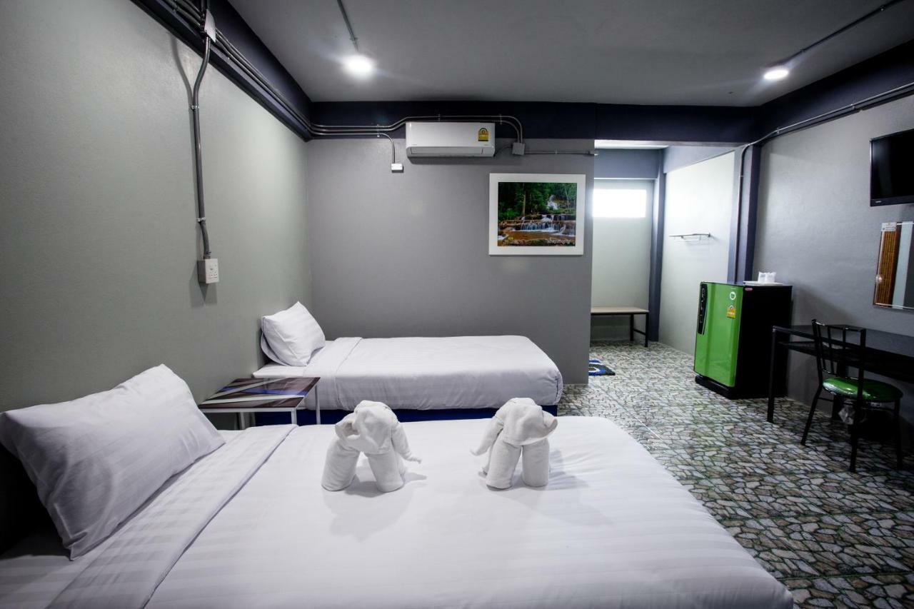 Baan Chang Hotel&Coffee House Tak Bagian luar foto