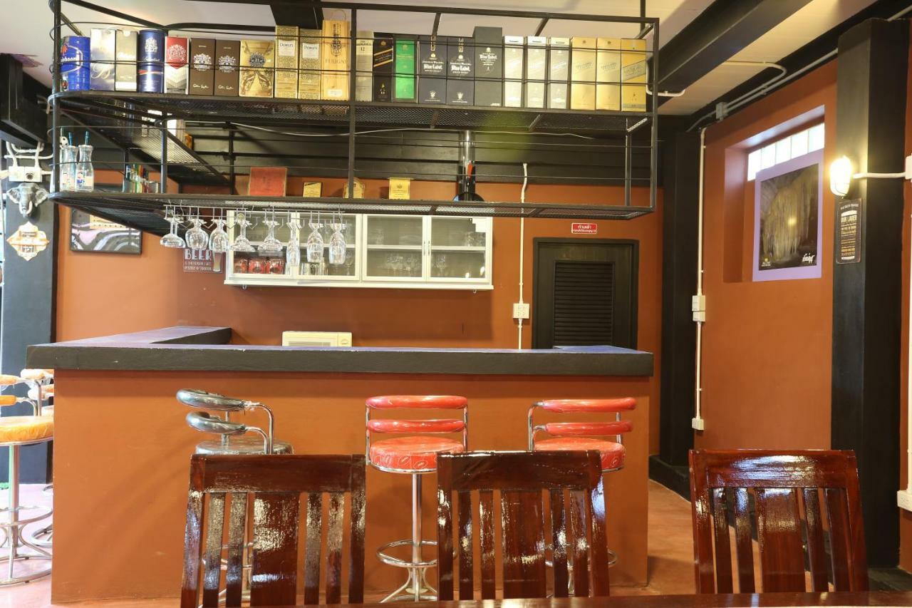 Baan Chang Hotel&Coffee House Tak Bagian luar foto